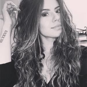 Meet your Posher, Lorraine